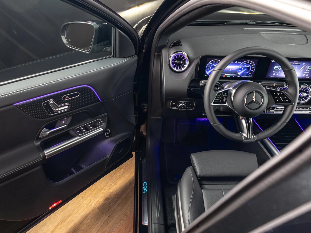 Mercedes-Benz EQA – foto 23