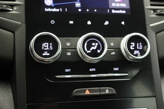 Renault Megane E-Tech – thumbnail 16
