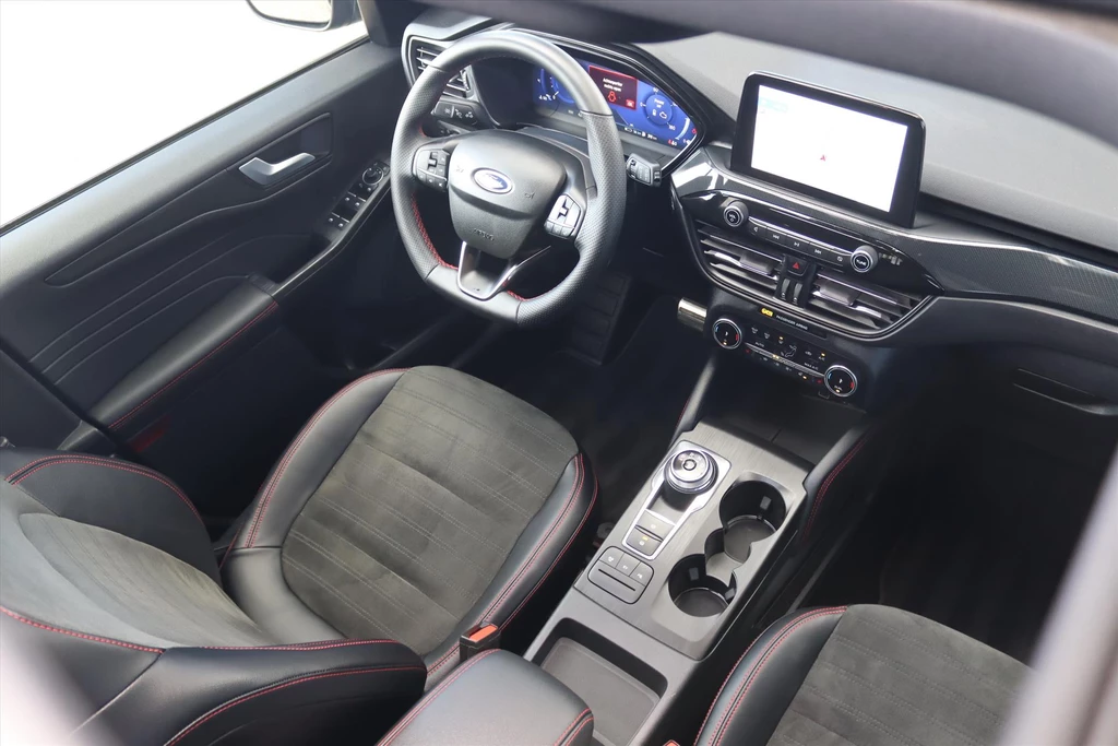 Ford Kuga – foto 16