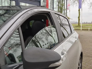 Toyota Yaris – thumbnail 7