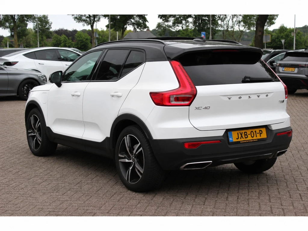 Volvo XC40 – foto 2