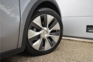 Tesla Model Y – thumbnail 9