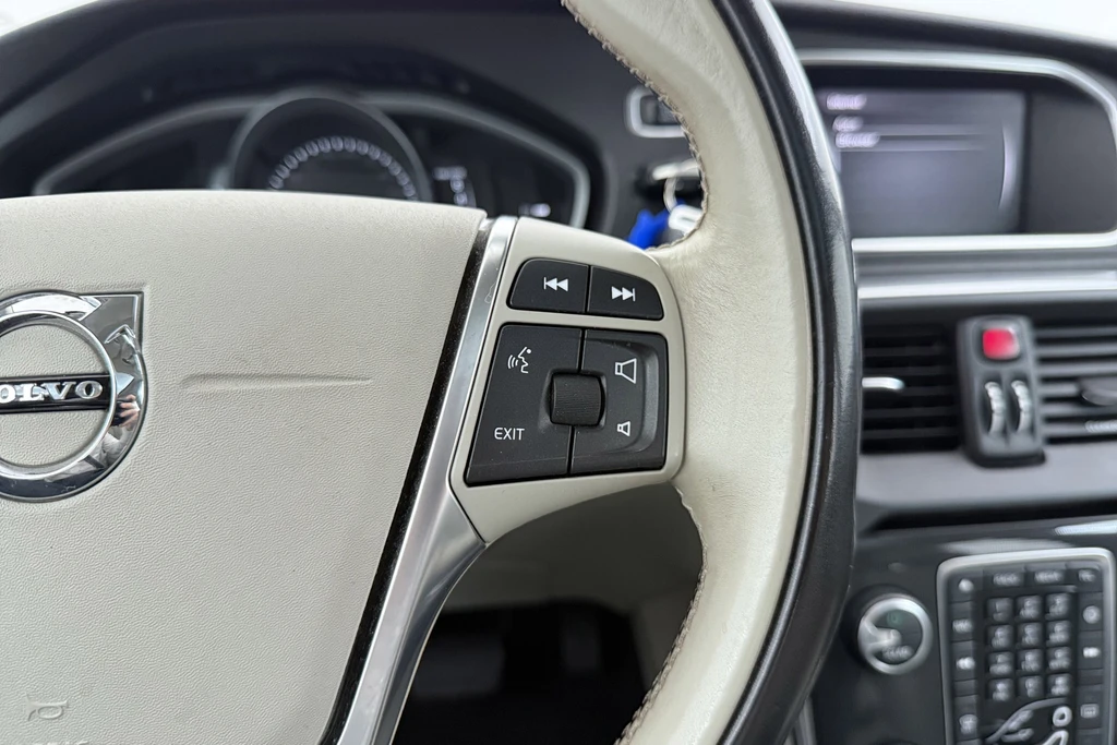 Volvo V40 – foto 34