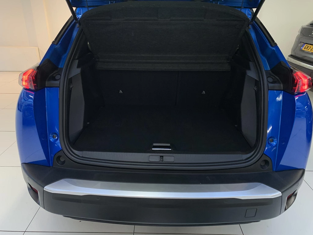 Peugeot e-2008 – foto 8