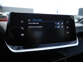 Peugeot 208 – thumbnail 31
