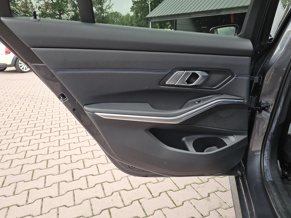 BMW 3 Serie – foto 14
