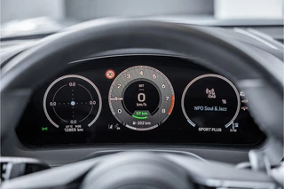Porsche Panamera – thumbnail 18