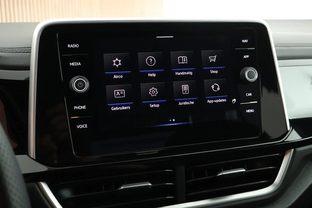 Volkswagen T-Roc – foto 23