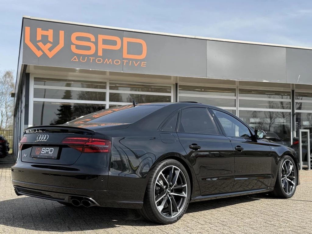 Audi S8 – foto 5
