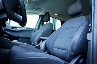 Ford Kuga – thumbnail 10