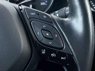 Toyota C-HR – thumbnail 14
