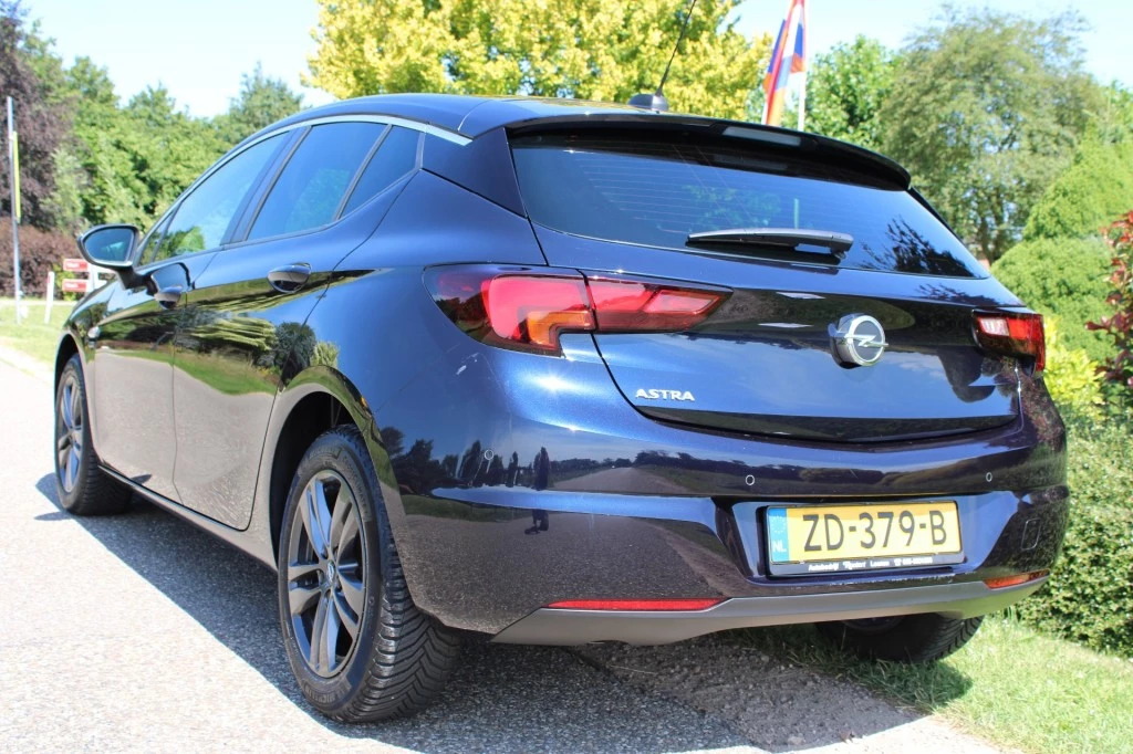 Opel Astra – foto 2