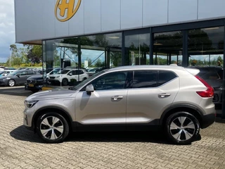 Volvo XC40 – thumbnail 2