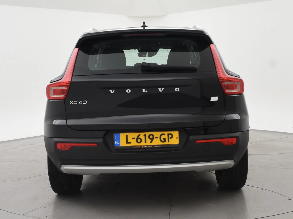Volvo XC40 – foto 3