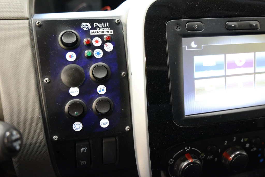 Renault Trafic – foto 16
