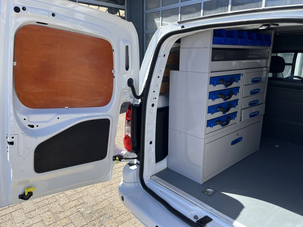 Peugeot Partner – foto 21