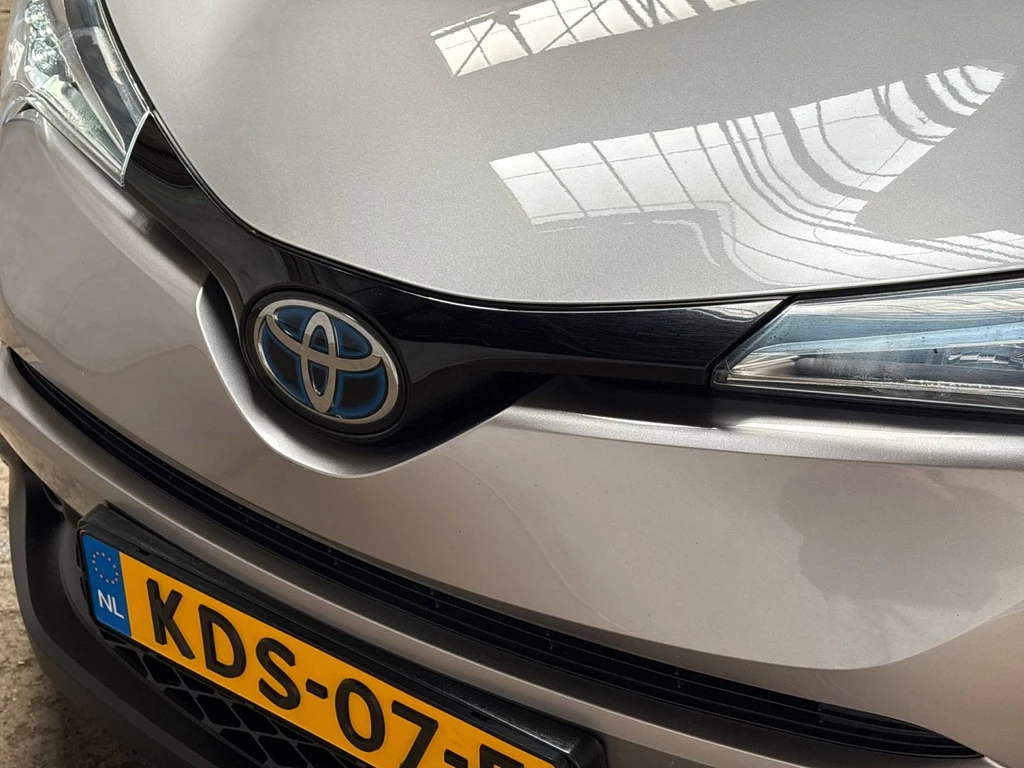 Toyota C-HR – foto 23
