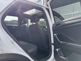 Volkswagen T-Roc – thumbnail 18