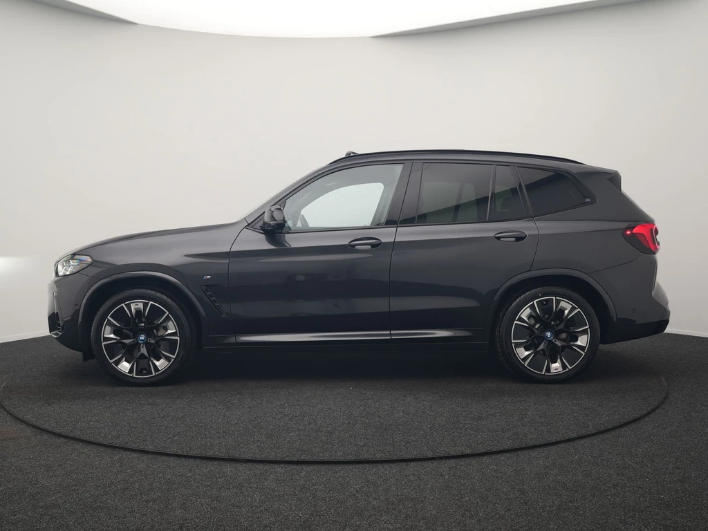 BMW iX3 – foto 3