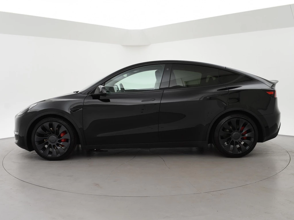Tesla Model Y – foto 2