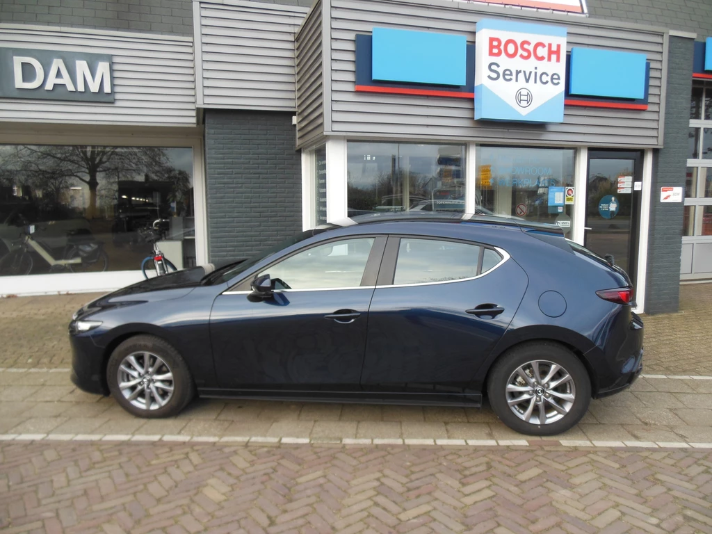 Mazda 3 – foto 2
