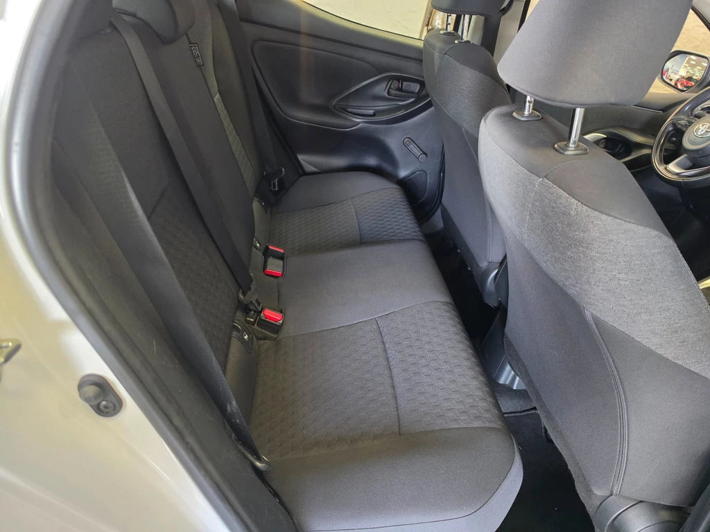 Toyota Yaris – foto 13