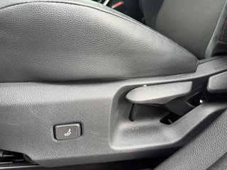 Toyota Corolla Touring Sports – thumbnail 36