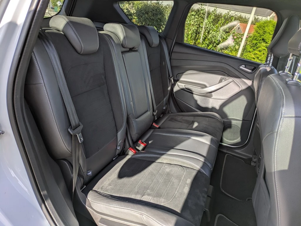 Ford Kuga – foto 16