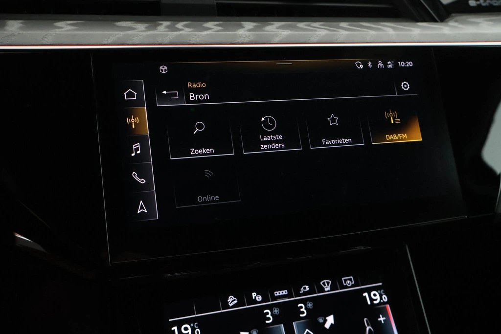 Audi Q8 e-tron – foto 23