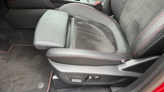 Ford Kuga – thumbnail 11