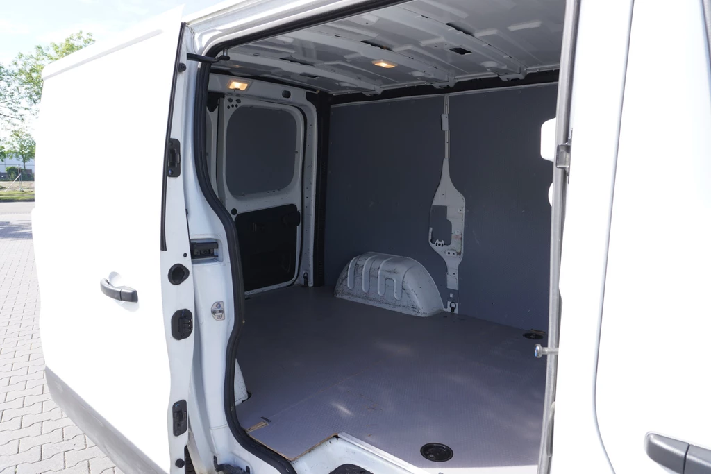 Renault Trafic – foto 9