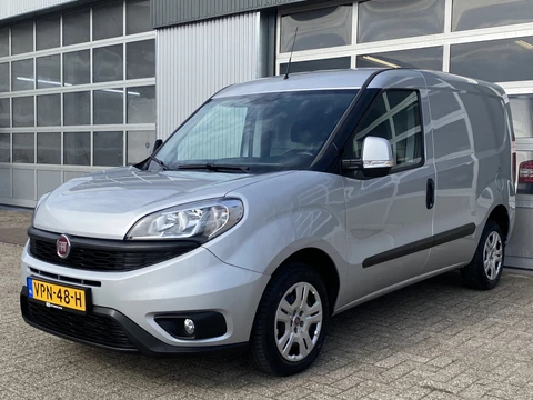Fiat Doblò Cargo 1.3 MJ L1H1 SX Btw en Bpm vrij Airco Cruise controle Navigatie Tussenschot Parkeerhulp achter 1e eigenaar Ex overheid Euro 5 Marge