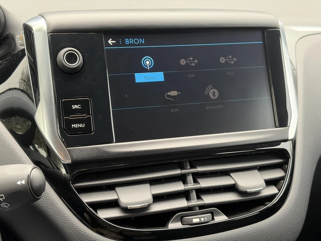 Peugeot 208 – foto 19