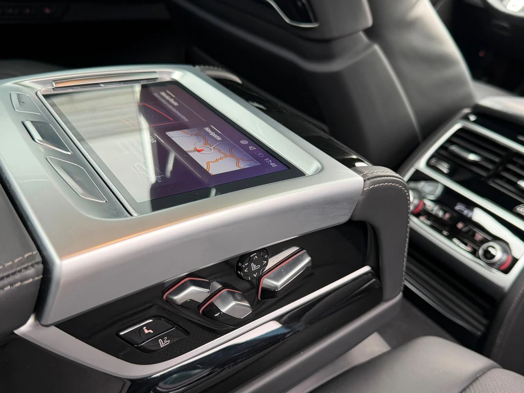 BMW 7 Serie – foto 32