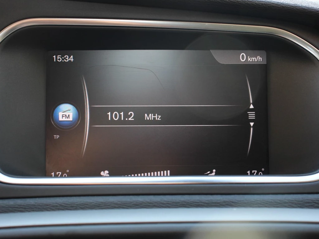 Volvo V40 – foto 32