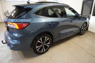 Ford Kuga – thumbnail 9