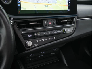 Lexus ES – thumbnail 16