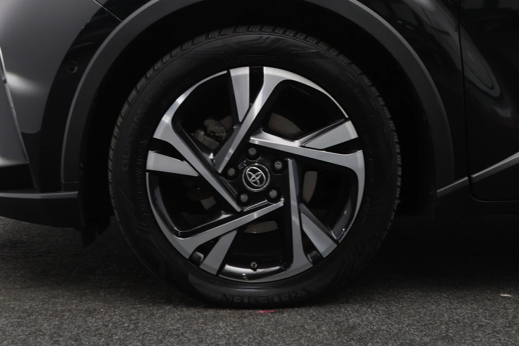 Toyota C-HR – foto 23