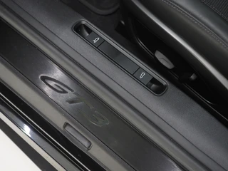 Porsche 911 – thumbnail 31