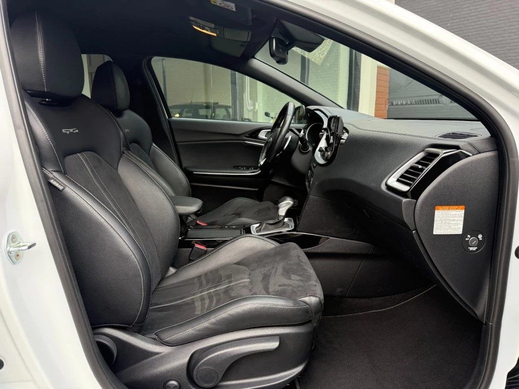 Kia Ceed – foto 31
