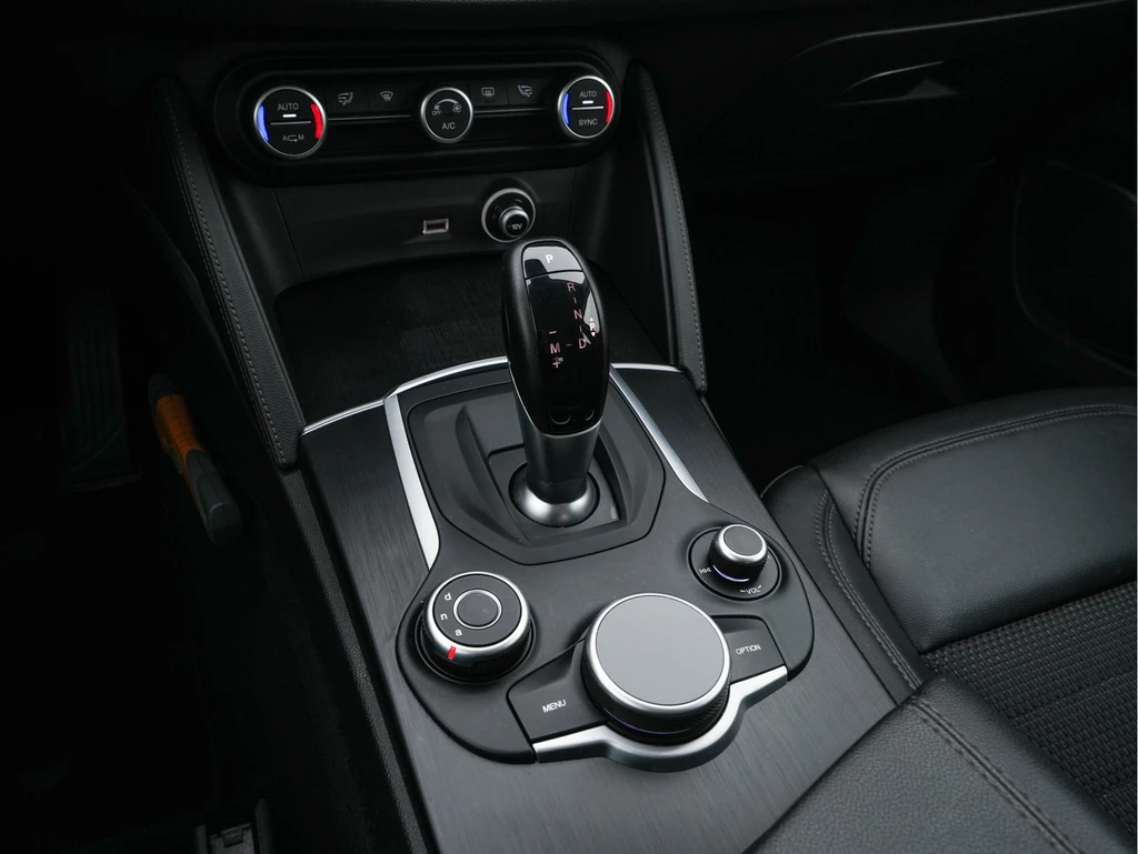 Alfa Romeo Stelvio – foto 17