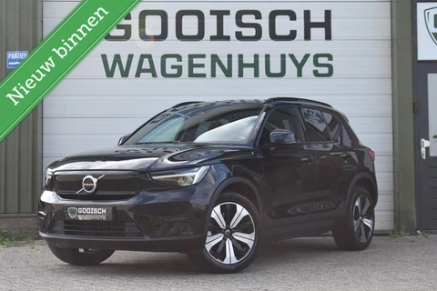 Volvo XC40 Recharge Core 70 kWh | Stoel/Stuurverwarming | Camera | 4-Seasons |