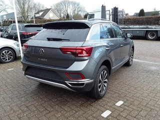 Volkswagen T-Roc – thumbnail 4