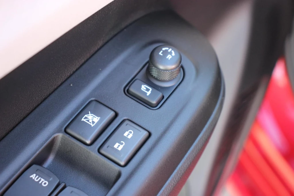Suzuki Swift – foto 14