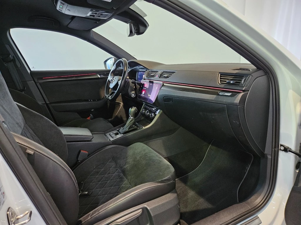 Škoda Superb – foto 22