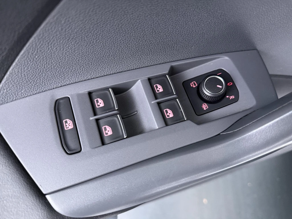 Volkswagen T-Cross – foto 15