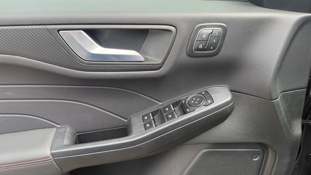 Ford Kuga – foto 33