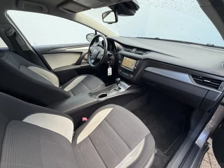 Toyota Avensis – thumbnail 12