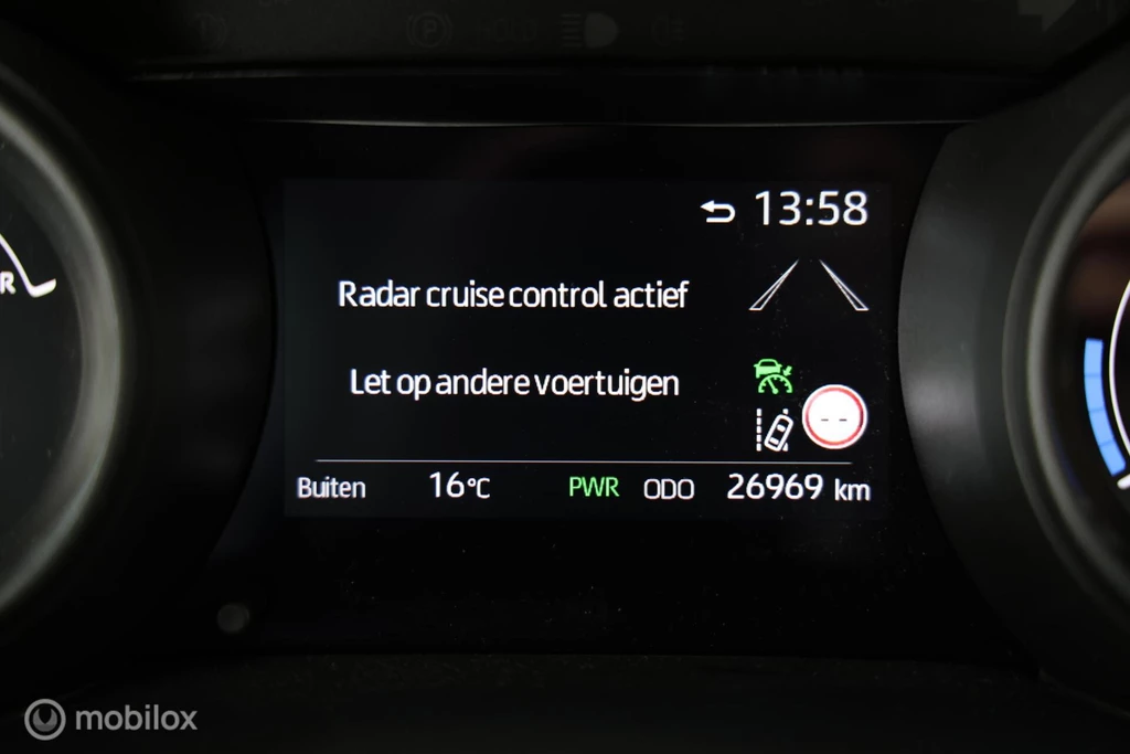 Toyota Yaris – foto 18