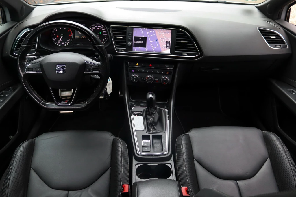 SEAT Leon – foto 10